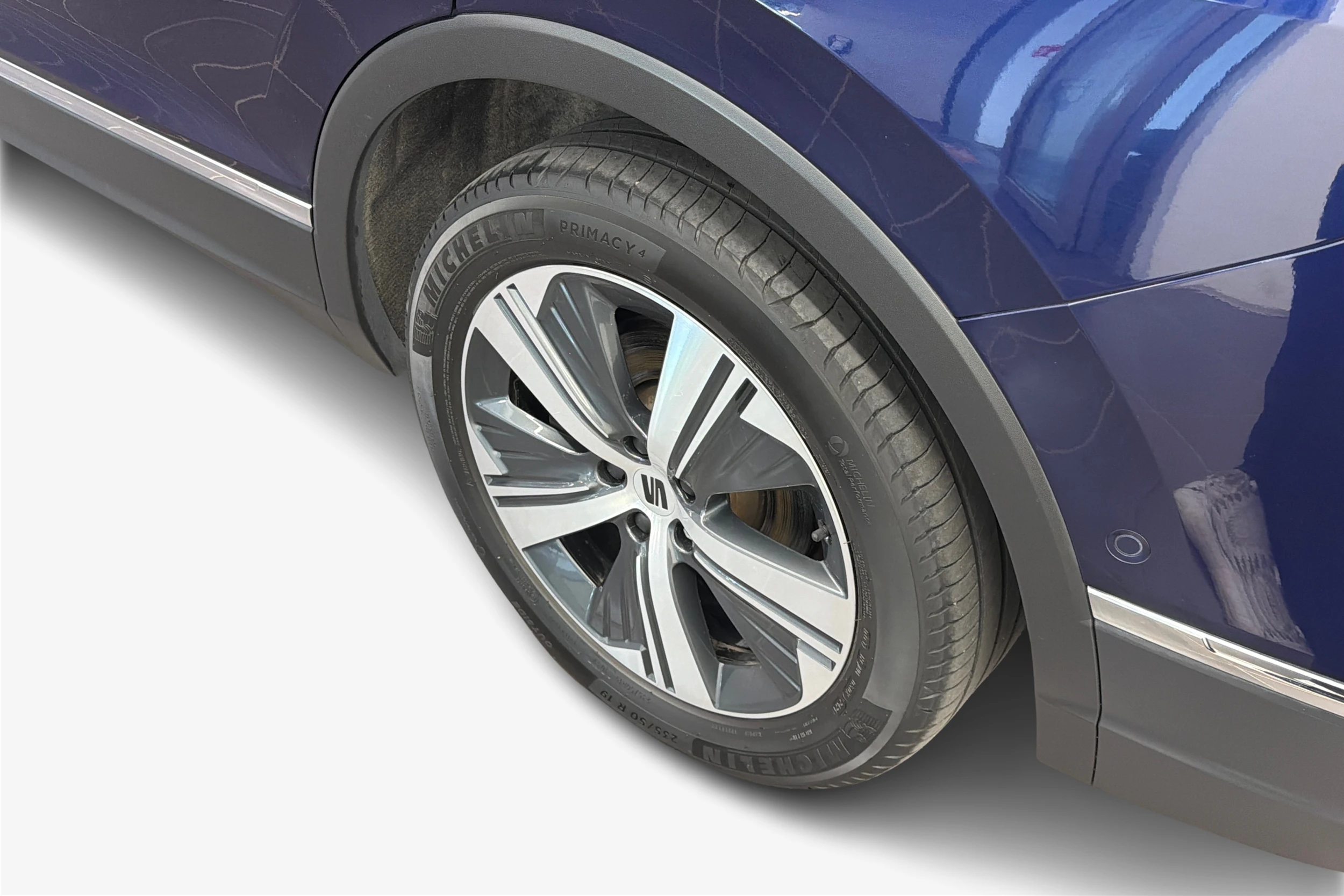 sininen SEAT Tarraco 2021 kuva 9.
