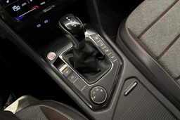 sininen SEAT Tarraco 2021 kuva 22.