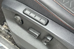 valkoinen SEAT Tarraco 2021 kuva 5.