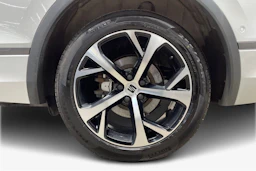valkoinen SEAT Tarraco 2021 kuva 12.