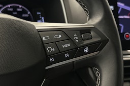 sininen SEAT Tarraco 2021 kuva 22.