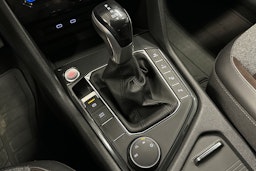 sininen SEAT Tarraco 2021 kuva 23.