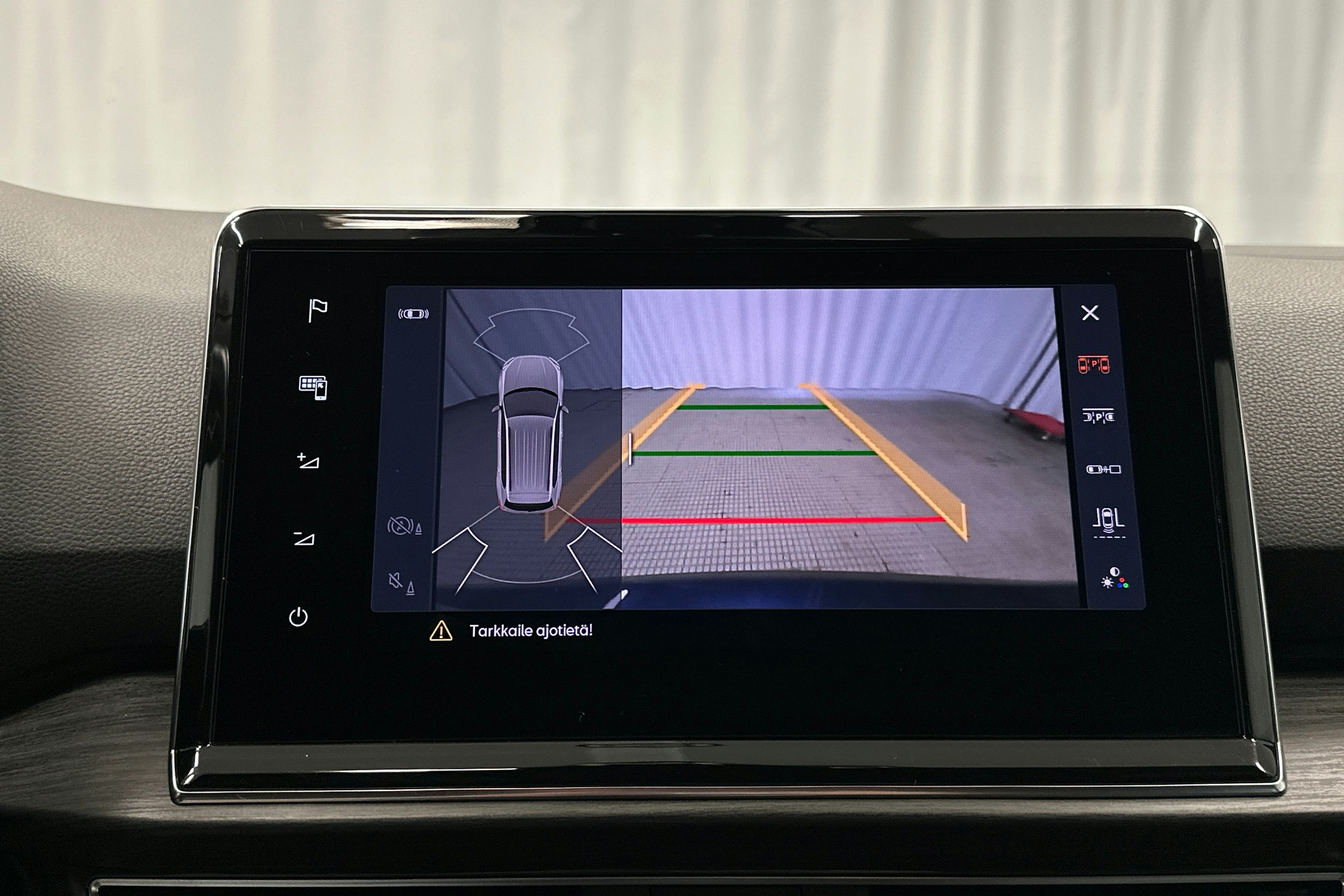 sininen SEAT Tarraco 2021 kuva 26.