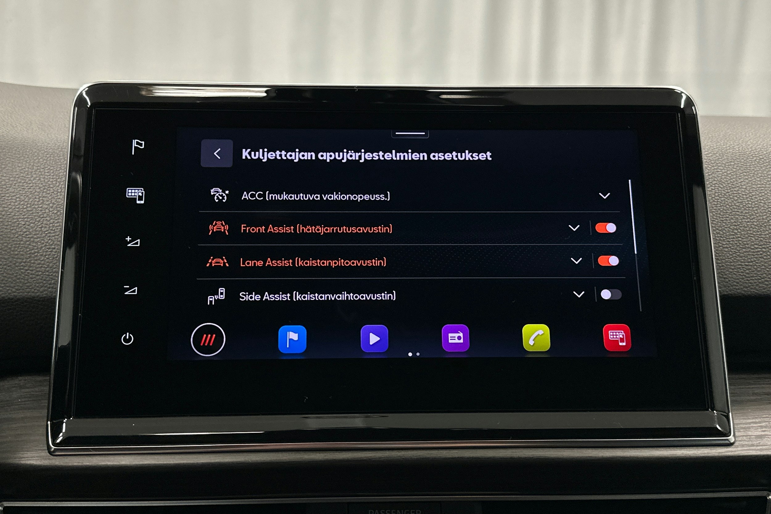 sininen SEAT Tarraco 2021 kuva 29.