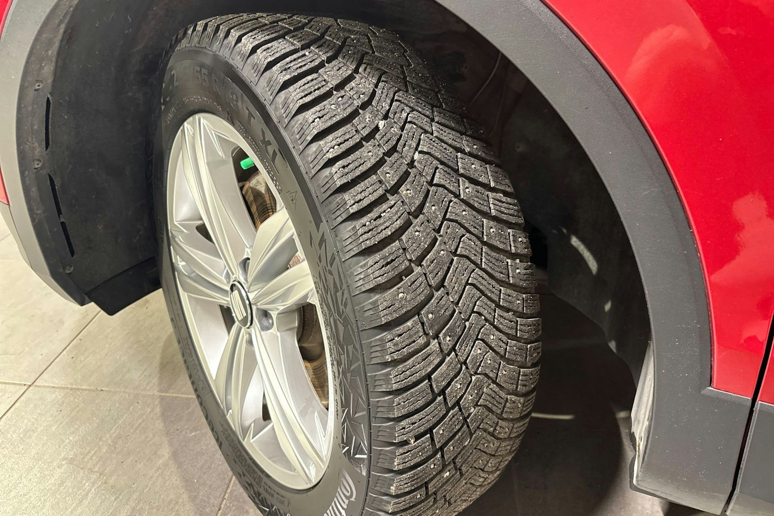 Punainen SEAT Tarraco 2021 kuva 13.