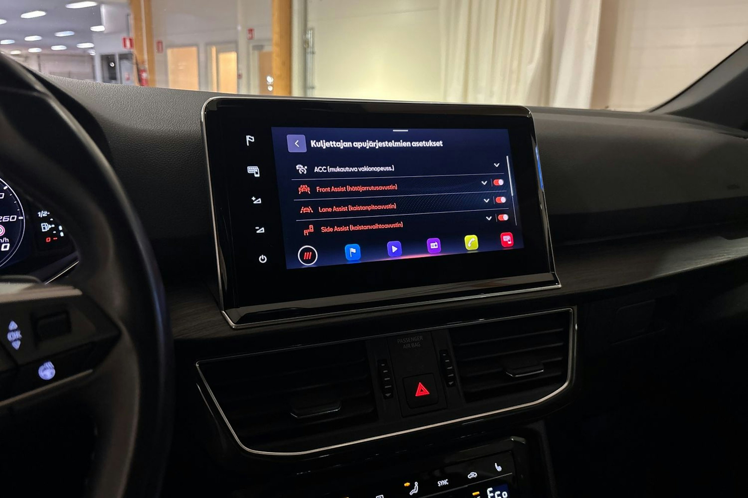 Punainen SEAT Tarraco 2021 kuva 31.