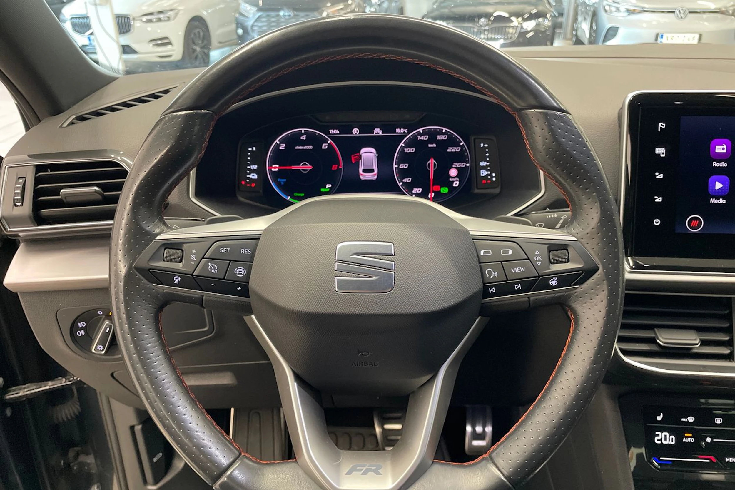Vihreä SEAT Tarraco 2021 kuva 13.