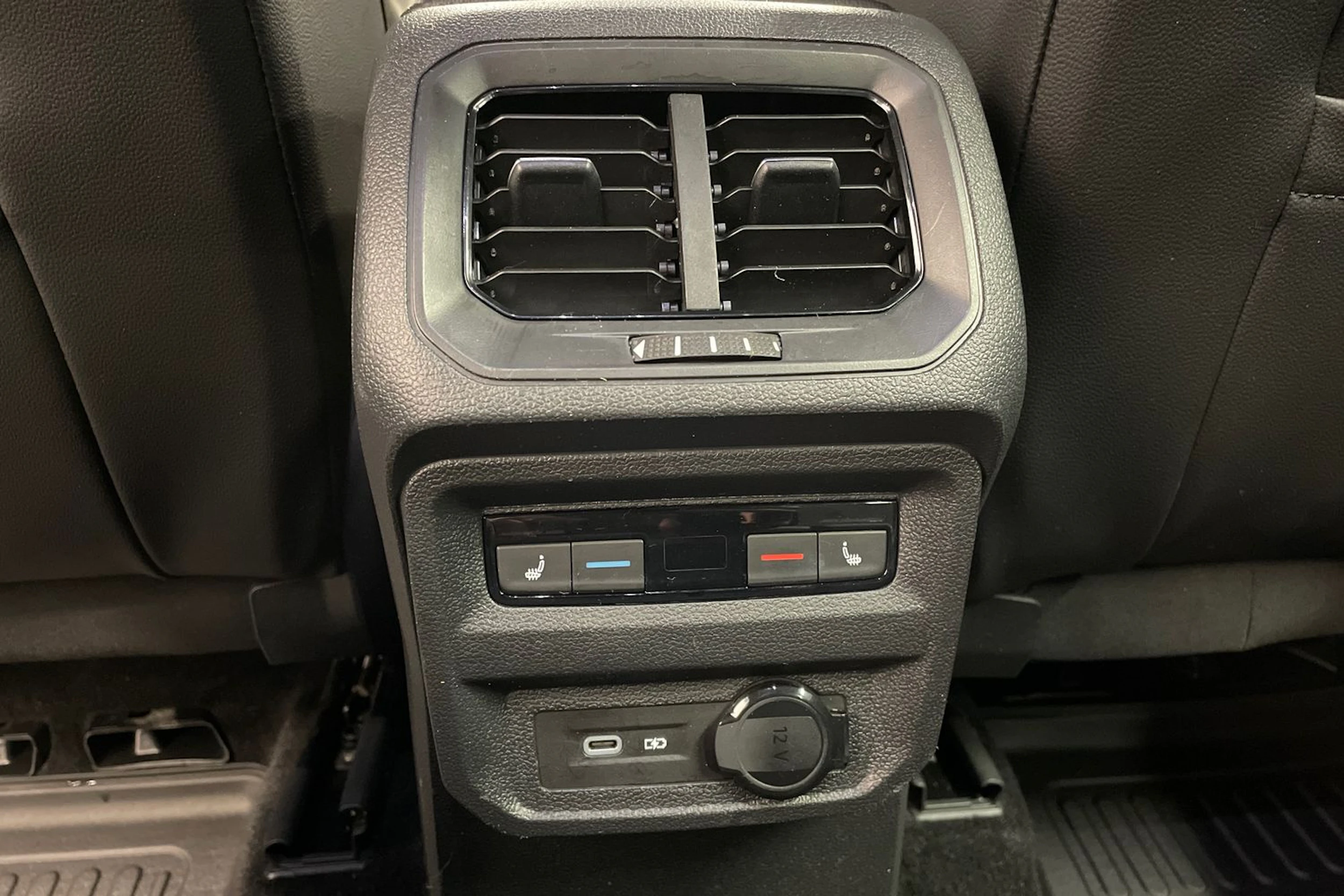 Vihreä SEAT Tarraco 2021 kuva 31.