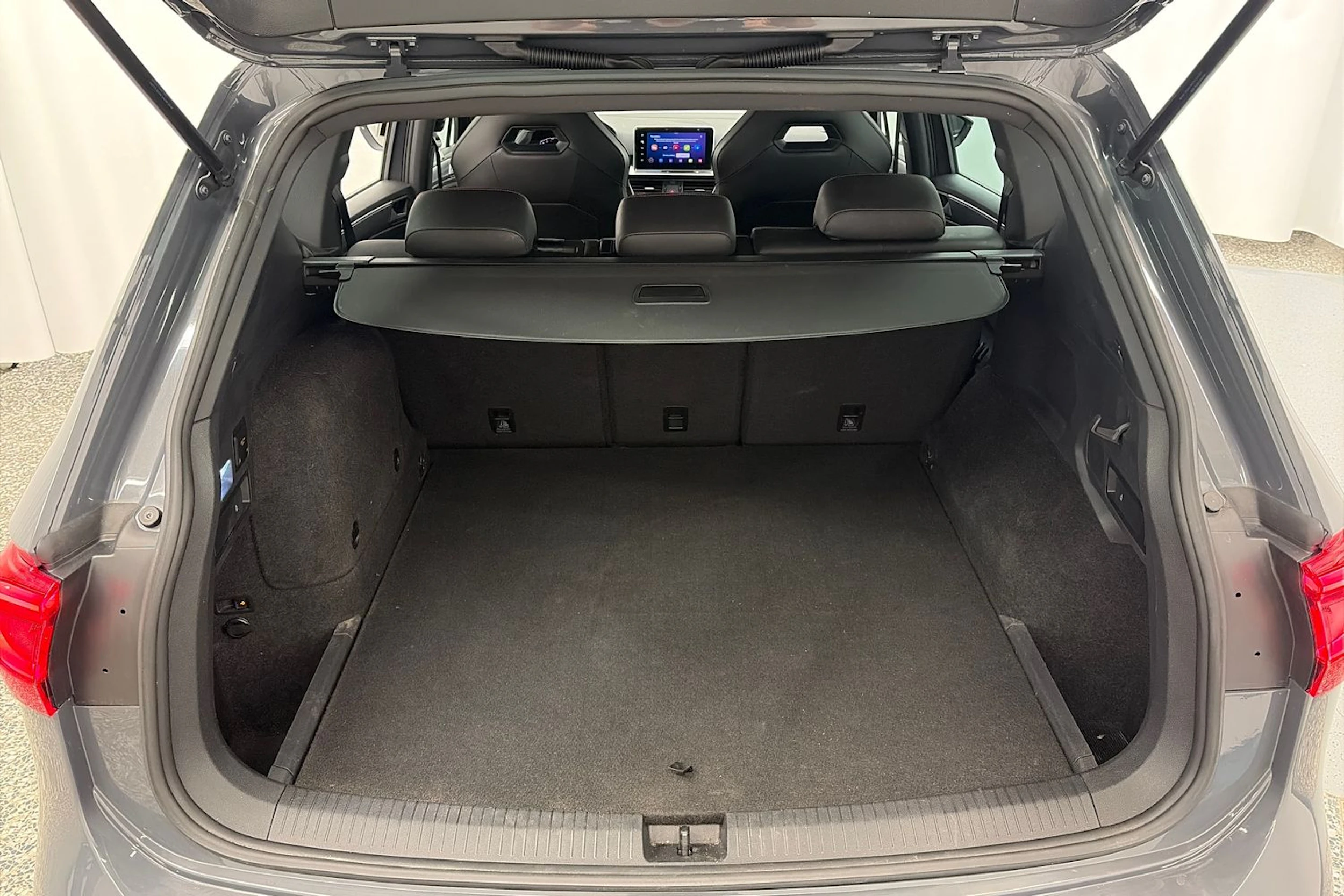Harmaa SEAT Tarraco 2021 kuva 15.