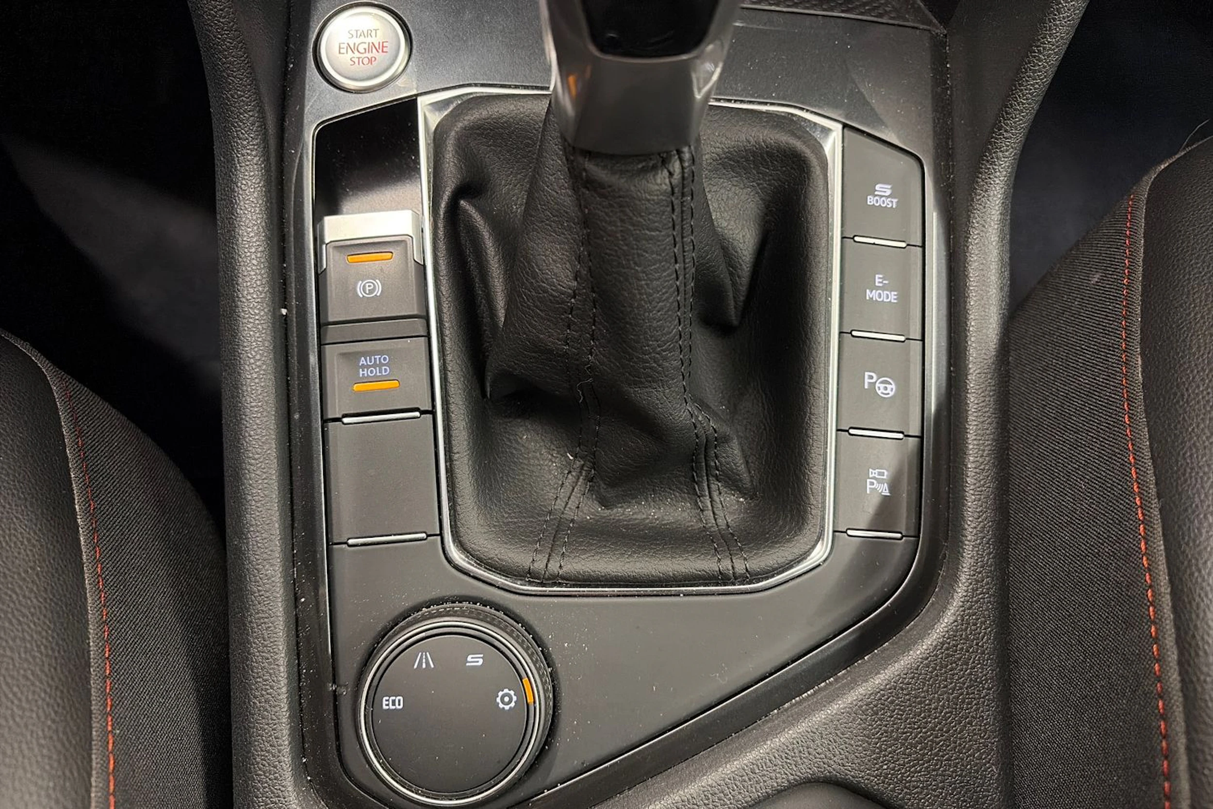 Harmaa SEAT Tarraco 2021 kuva 28.