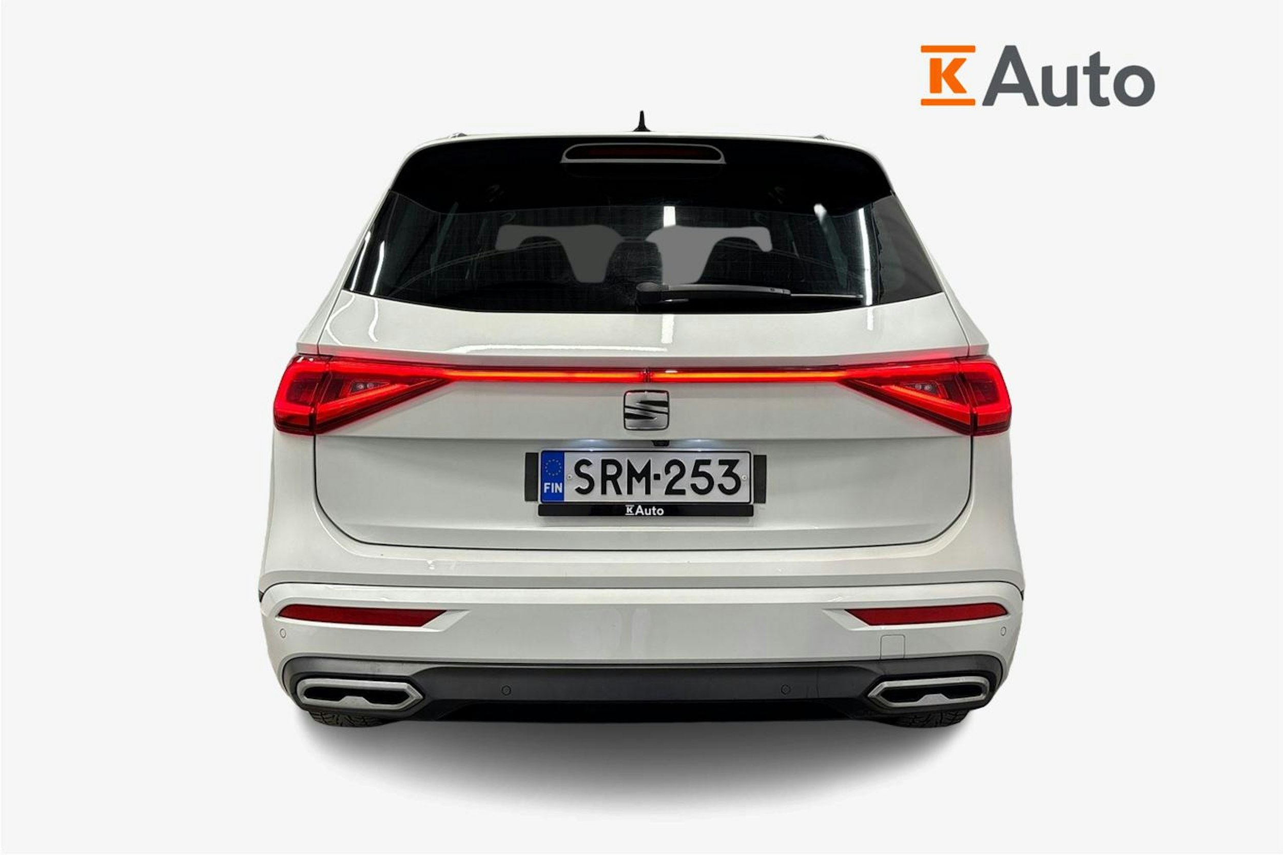 valkoinen SEAT Tarraco 2021 kuva 3.