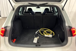 valkoinen SEAT Tarraco 2021 kuva 15.