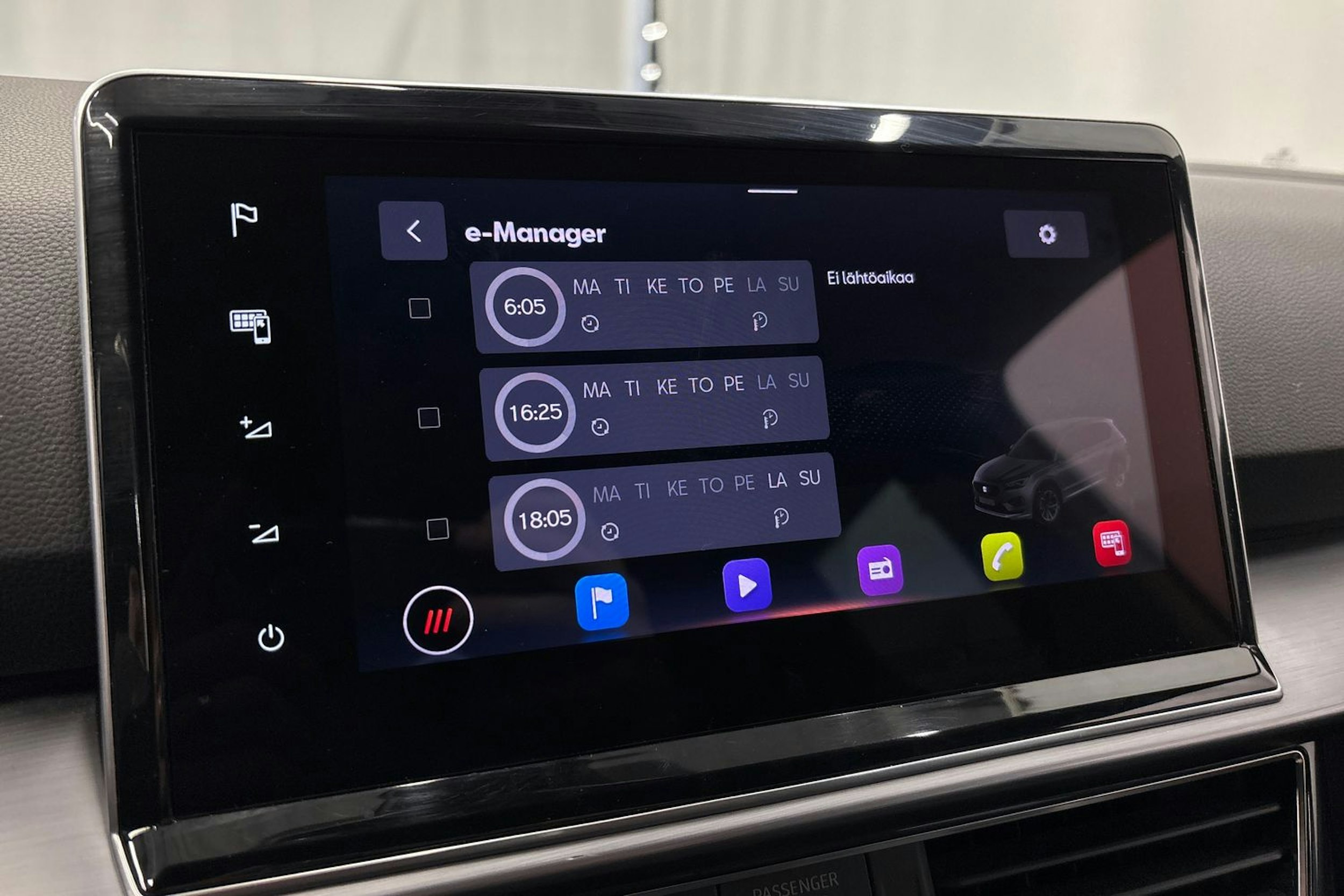 valkoinen SEAT Tarraco 2021 kuva 25.