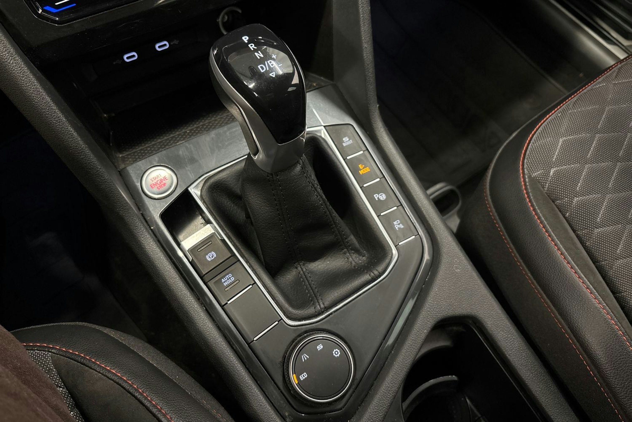 valkoinen SEAT Tarraco 2021 kuva 27.