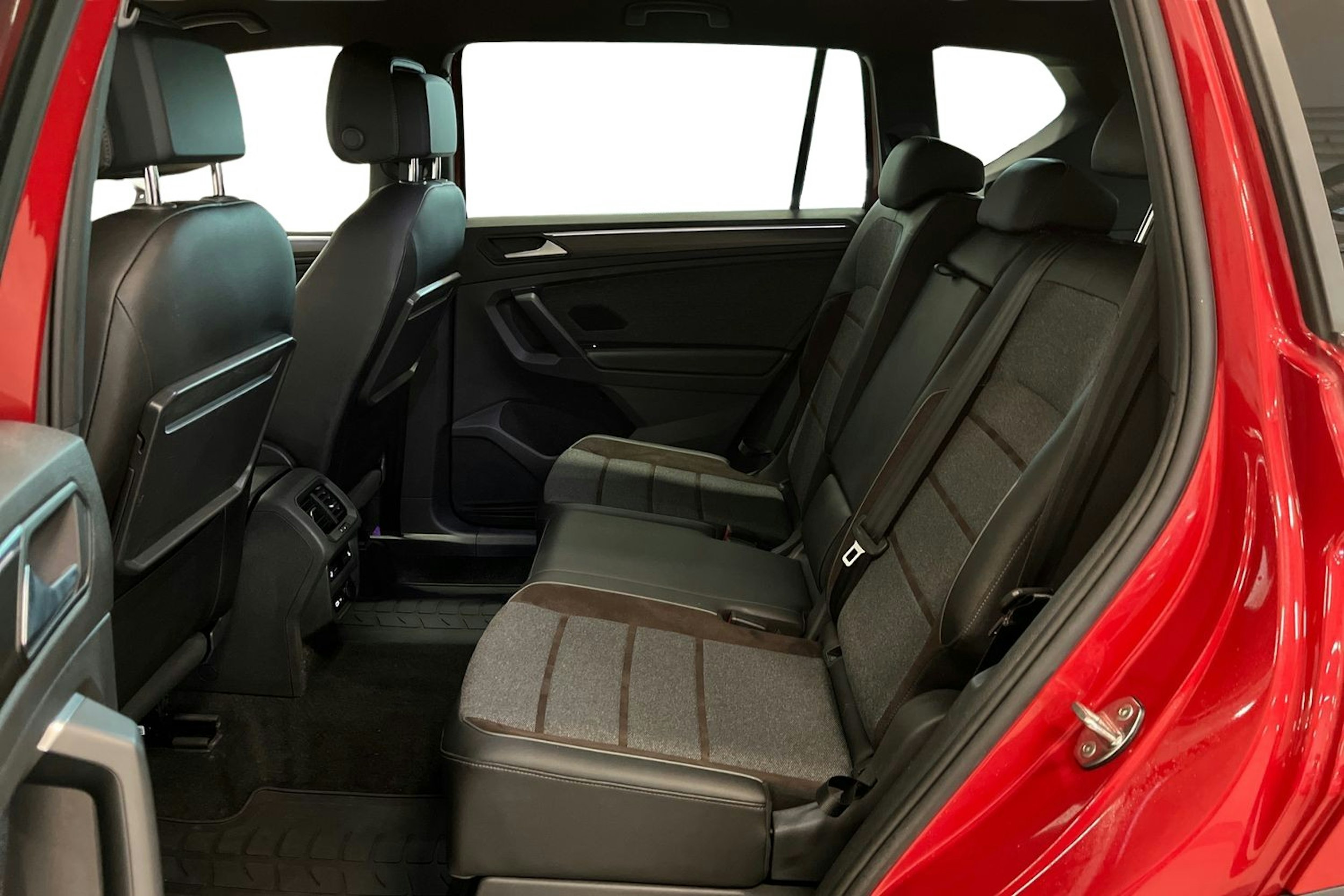 punainen SEAT Tarraco 2021 kuva 10.