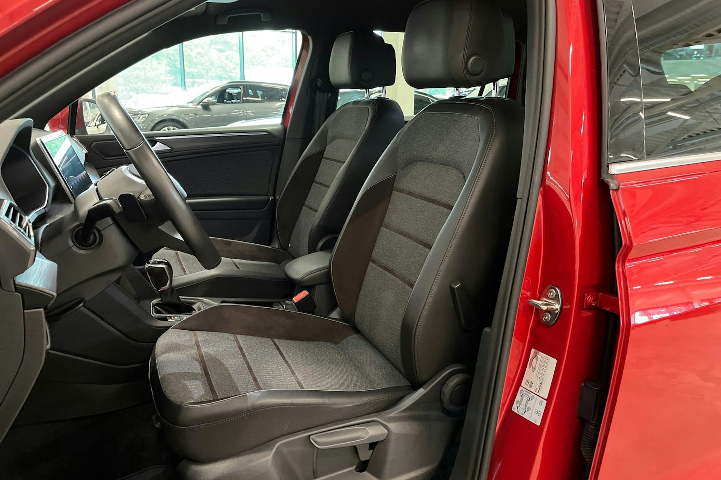 punainen SEAT Tarraco 2021 kuva 14.