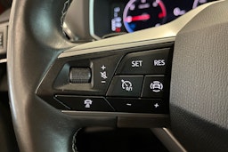 punainen SEAT Tarraco 2021 kuva 31.