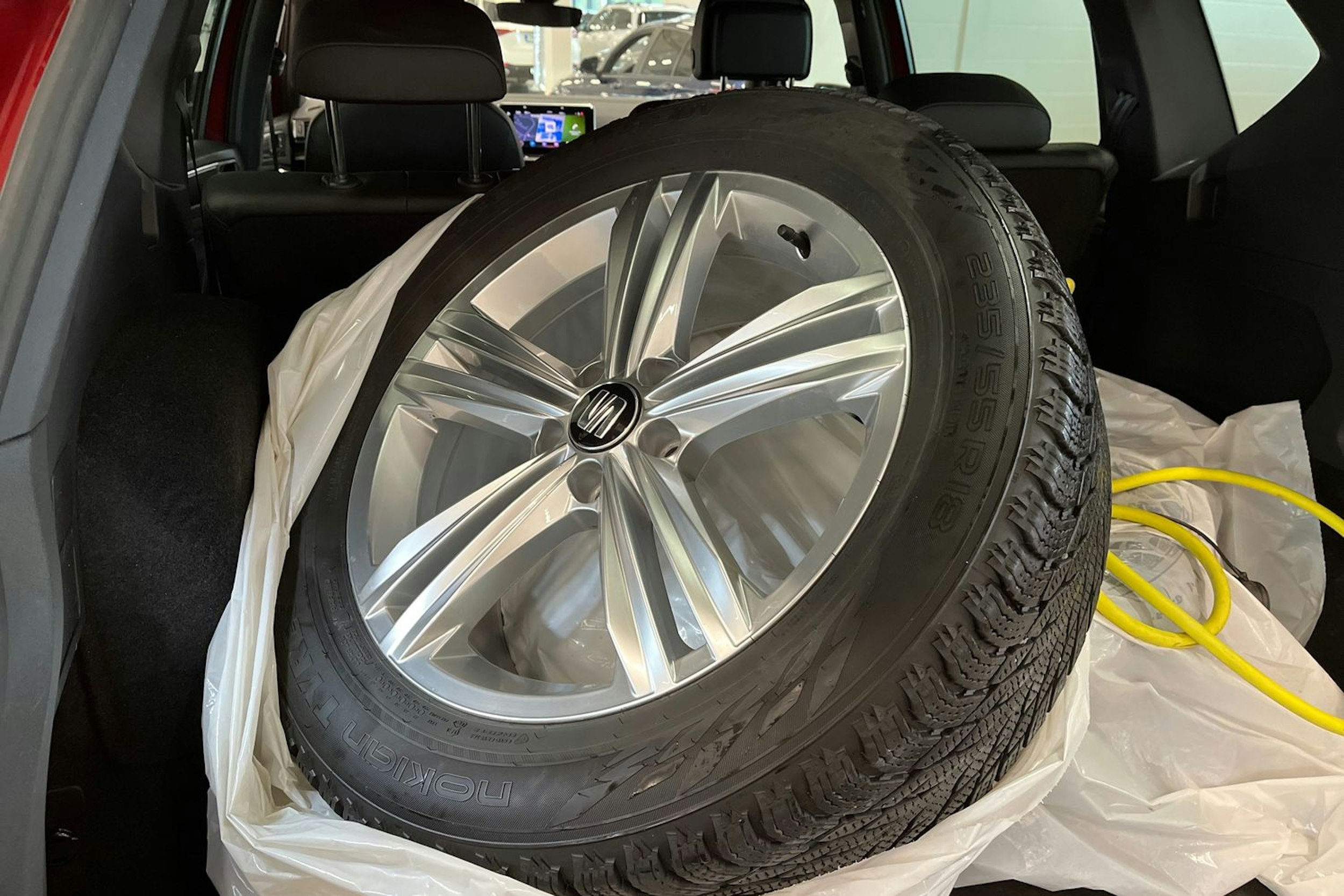 punainen SEAT Tarraco 2021 kuva 34.