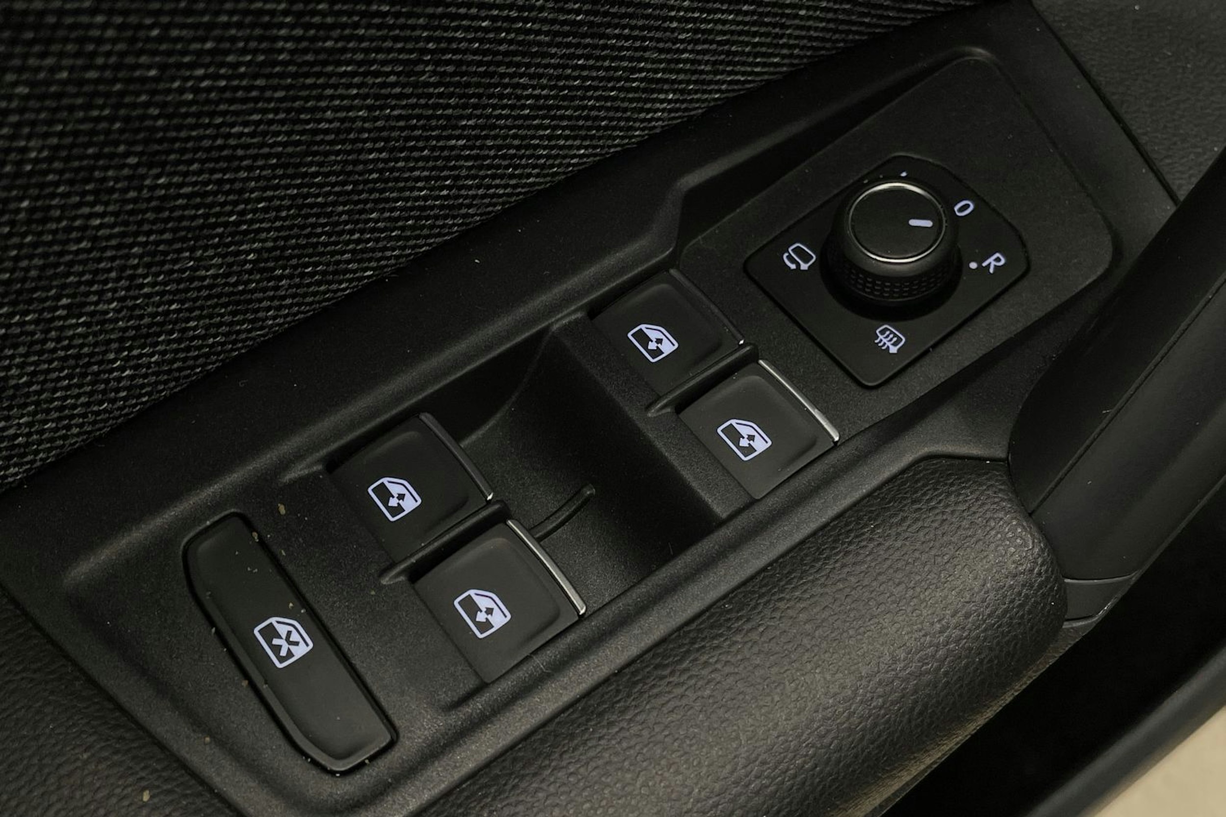 Musta SEAT Tarraco 2022 kuva 14.