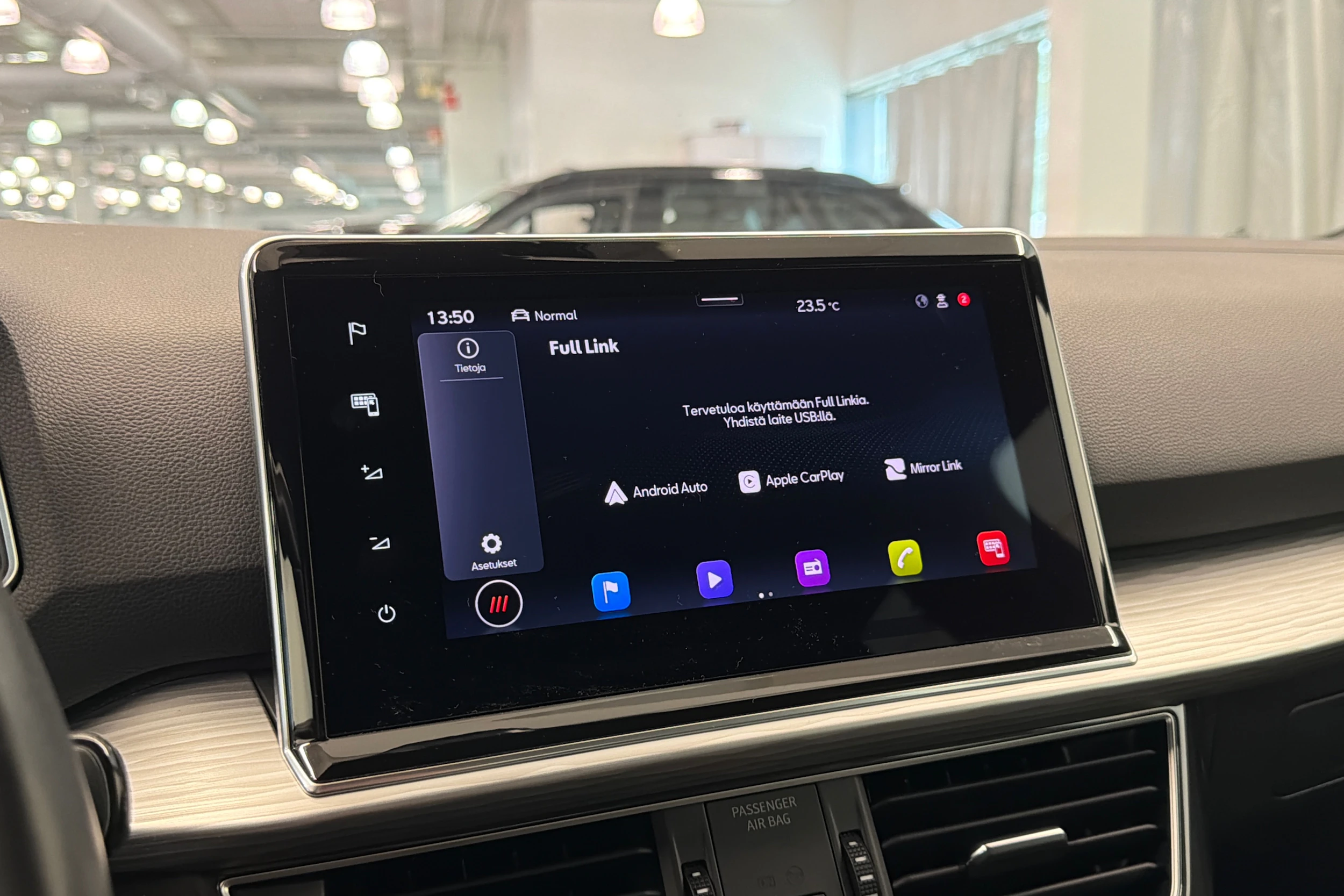 Harmaa SEAT Tarraco 2023 kuva 26.
