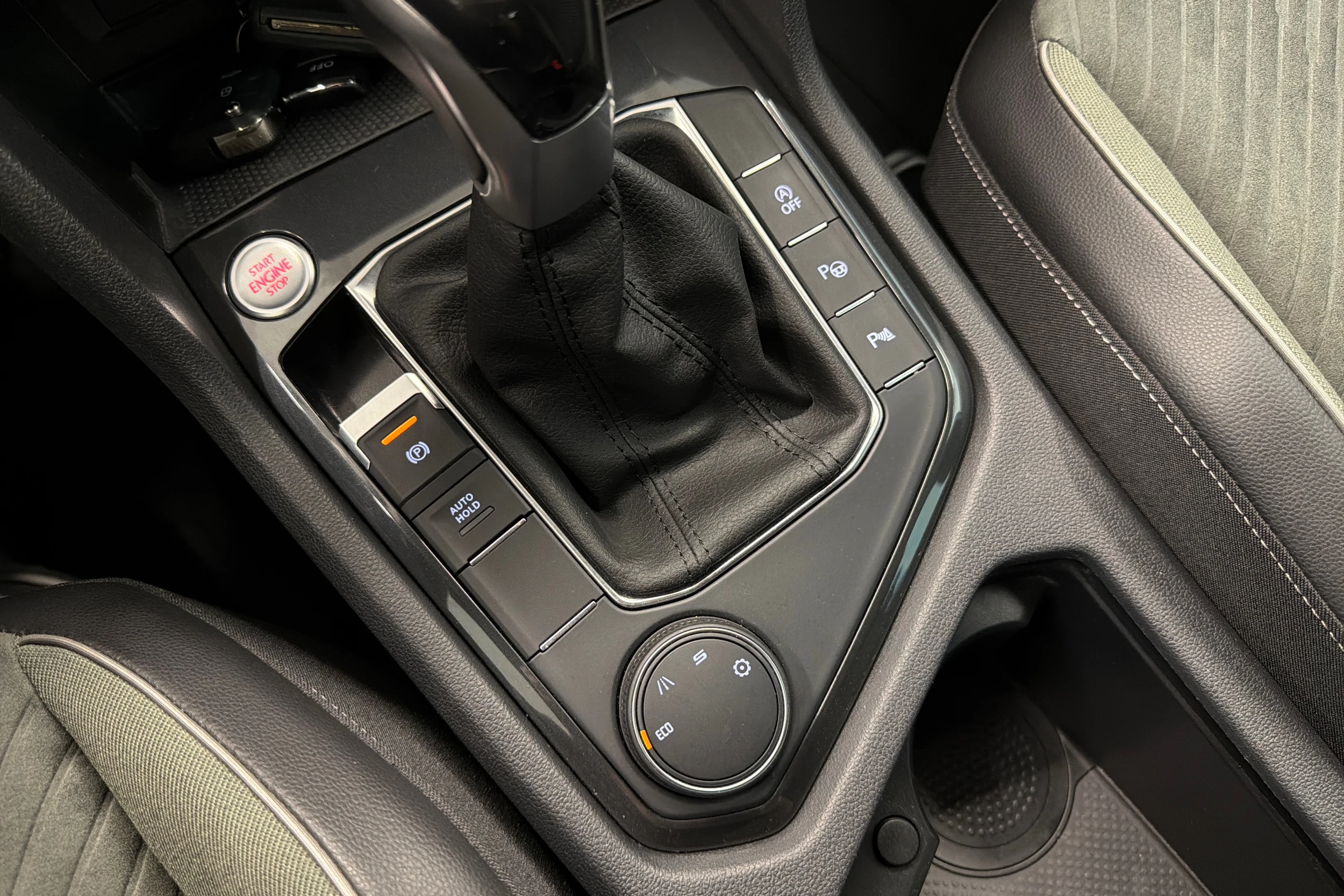 Harmaa SEAT Tarraco 2023 kuva 33.
