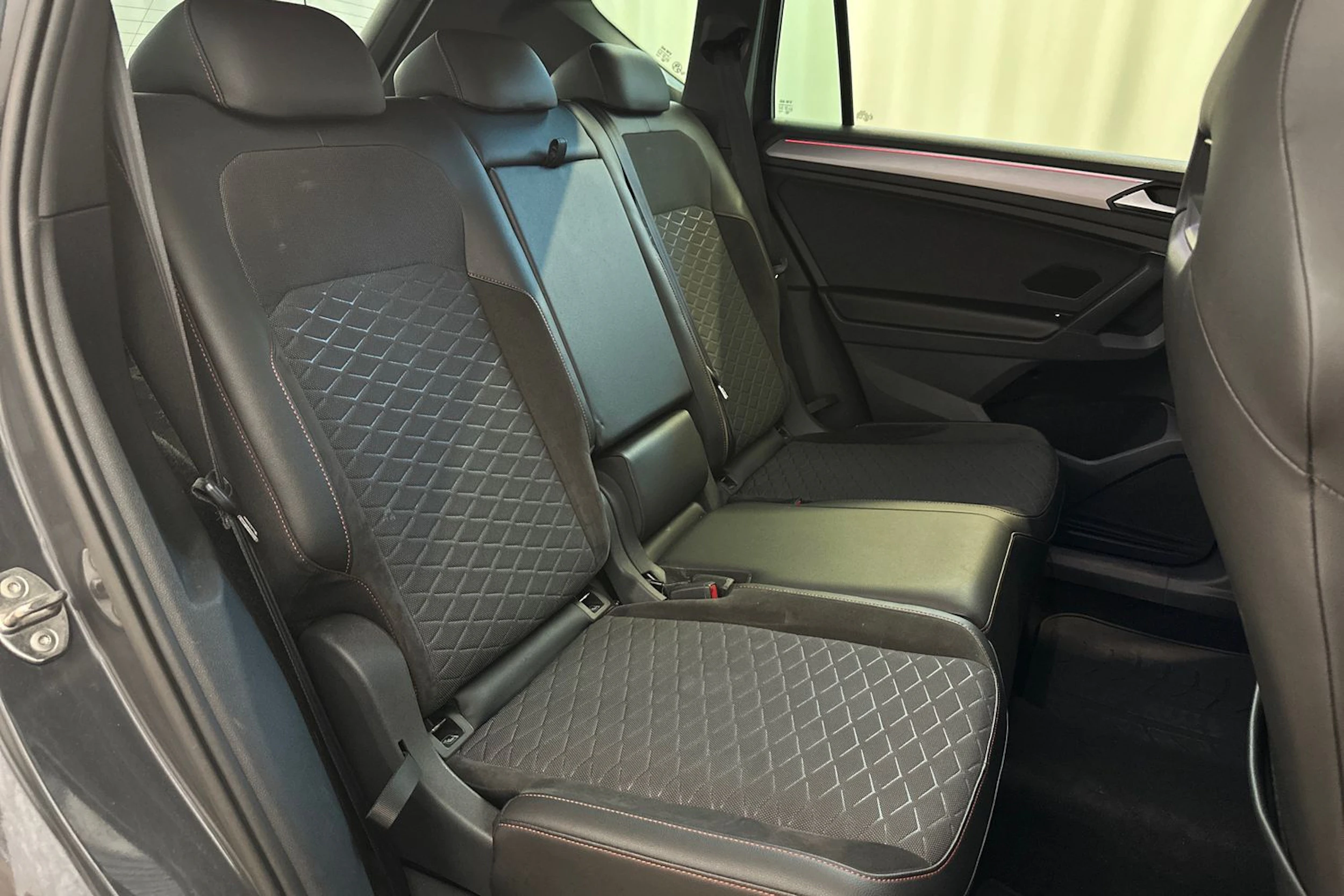 harmaa SEAT Tarraco 2022 kuva 10.