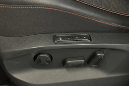 harmaa SEAT Tarraco 2022 kuva 18.
