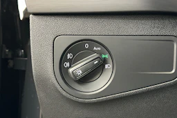 harmaa SEAT Tarraco 2022 kuva 19.