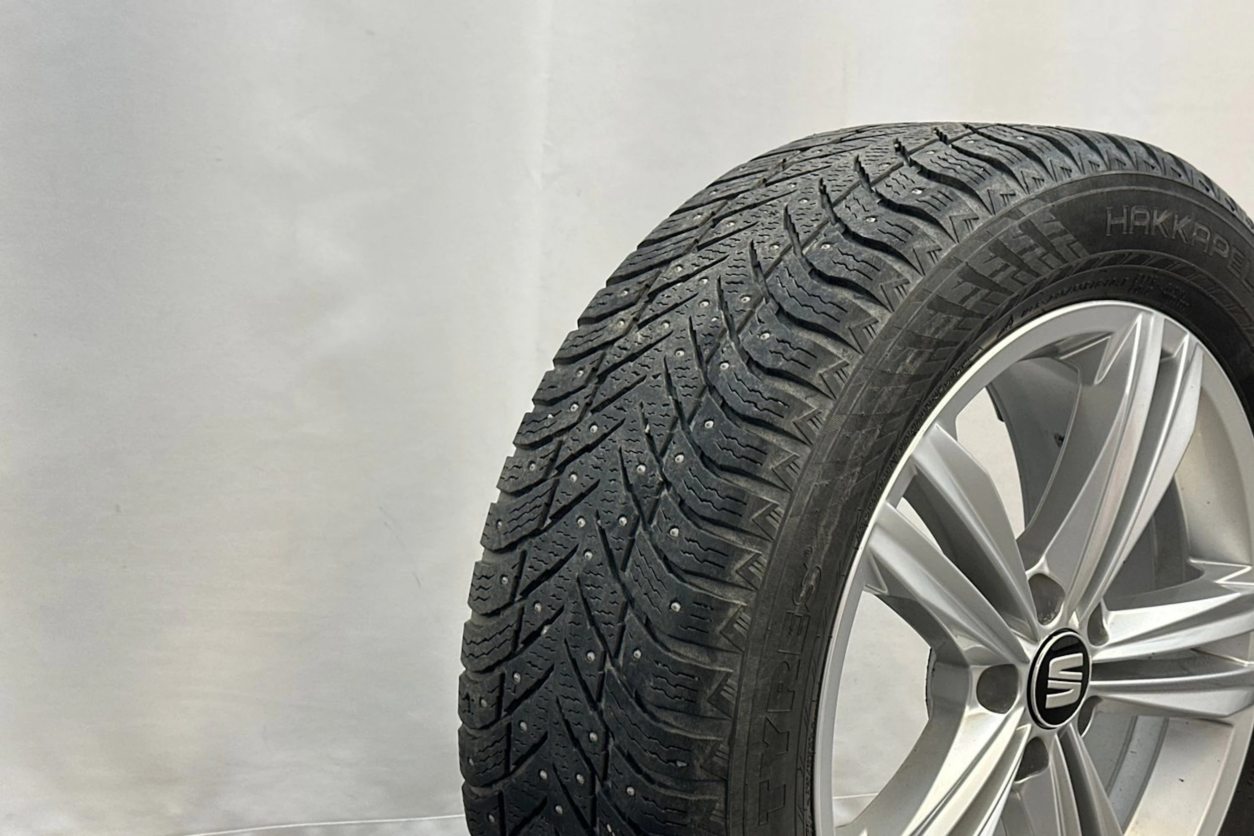 harmaa SEAT Tarraco 2022 kuva 34.