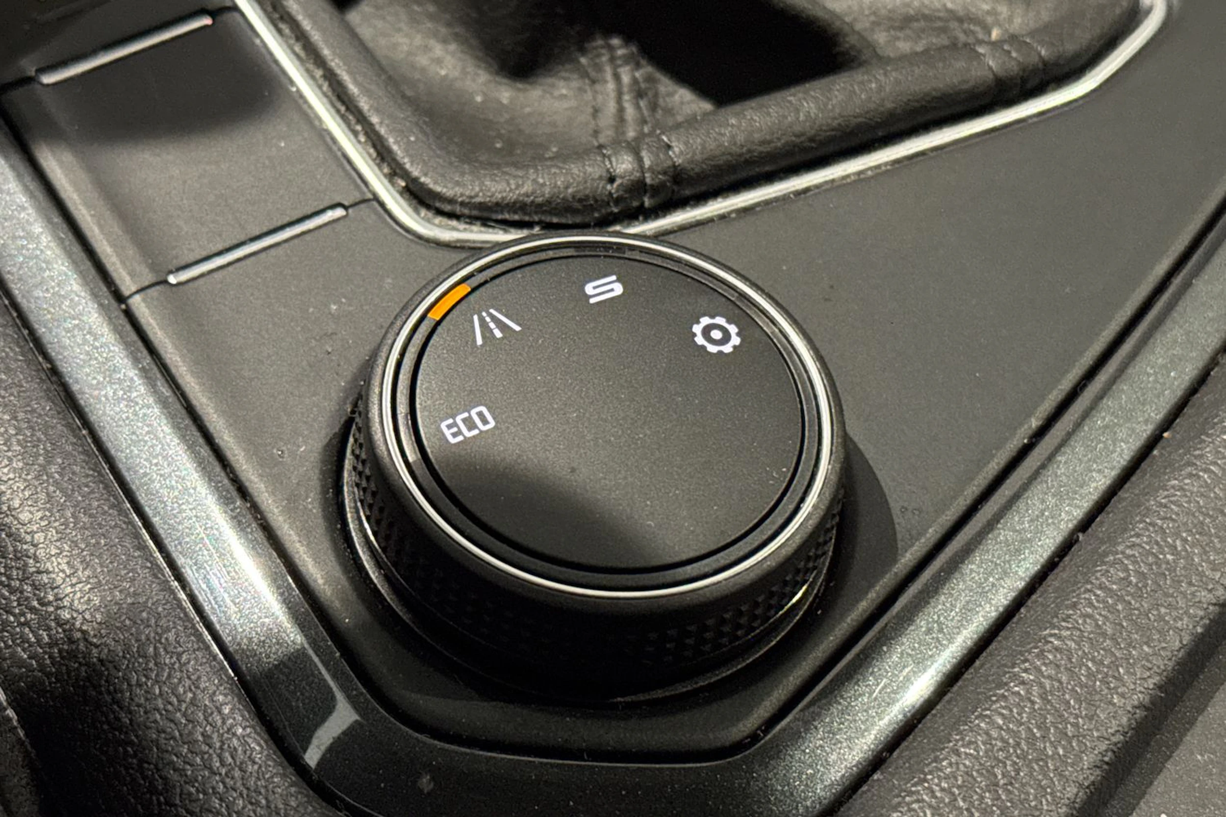 harmaa SEAT Tarraco 2023 kuva 31.