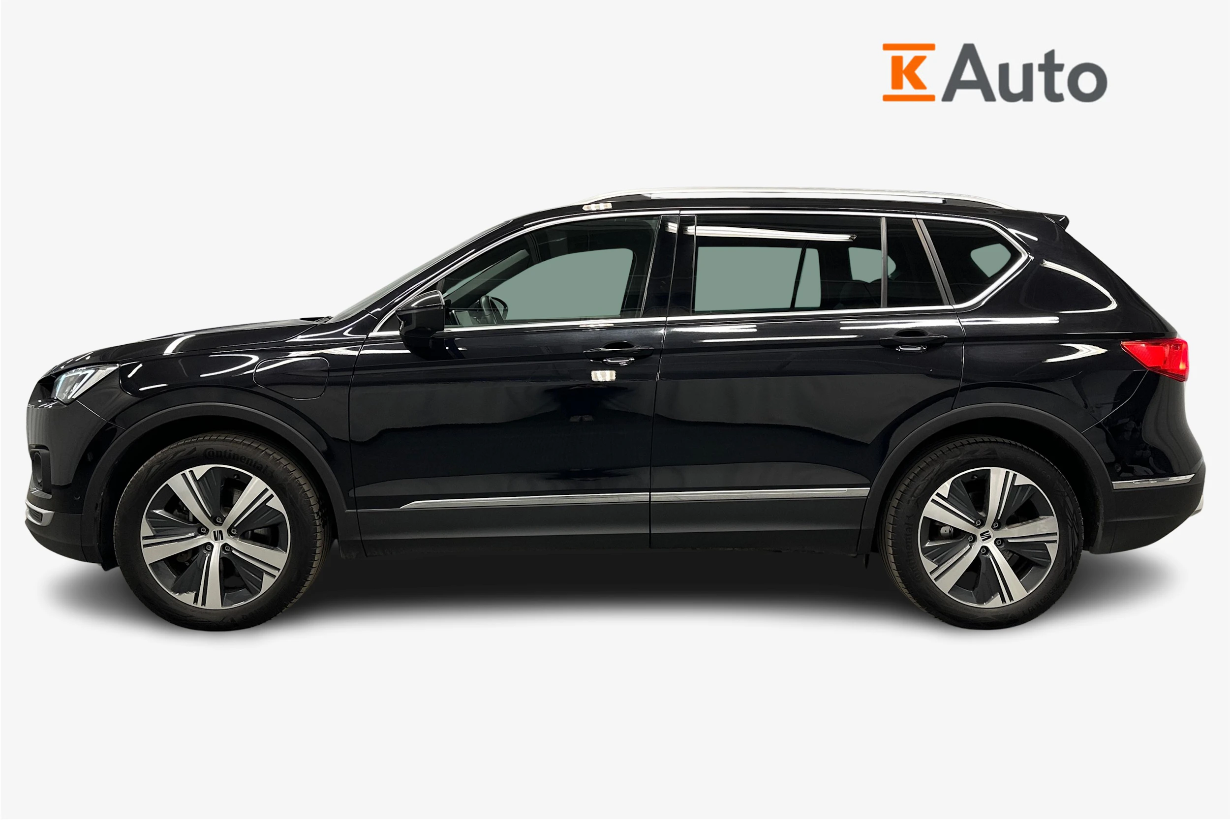 musta SEAT Tarraco 2023 kuva 7.