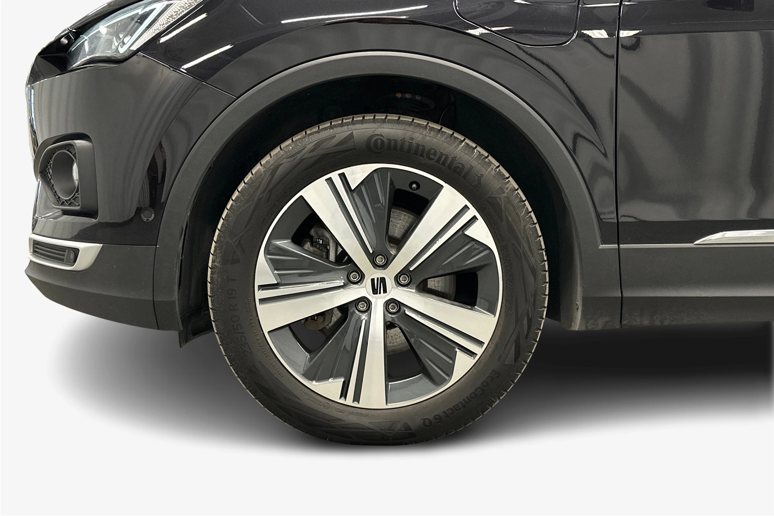 musta SEAT Tarraco 2023 kuva 12.