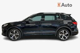 met. musta SEAT Tarraco 2023 kuva 7.