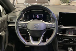 met. musta SEAT Tarraco 2023 kuva 15.
