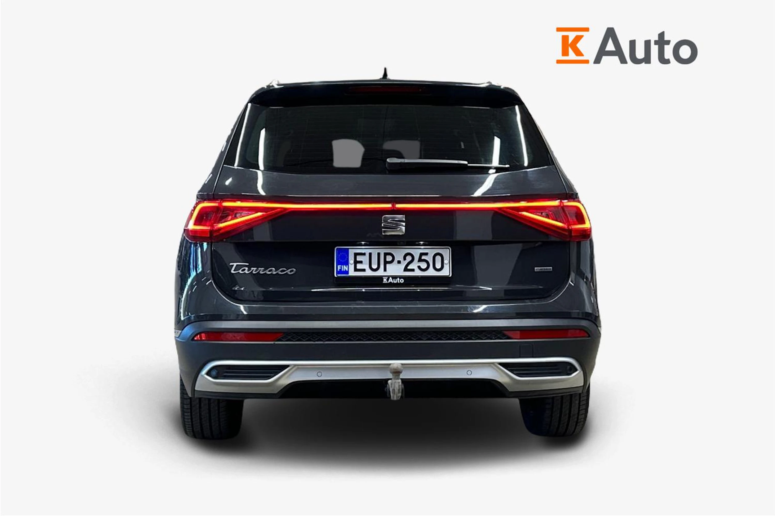 harmaa SEAT Tarraco 2023 kuva 4.