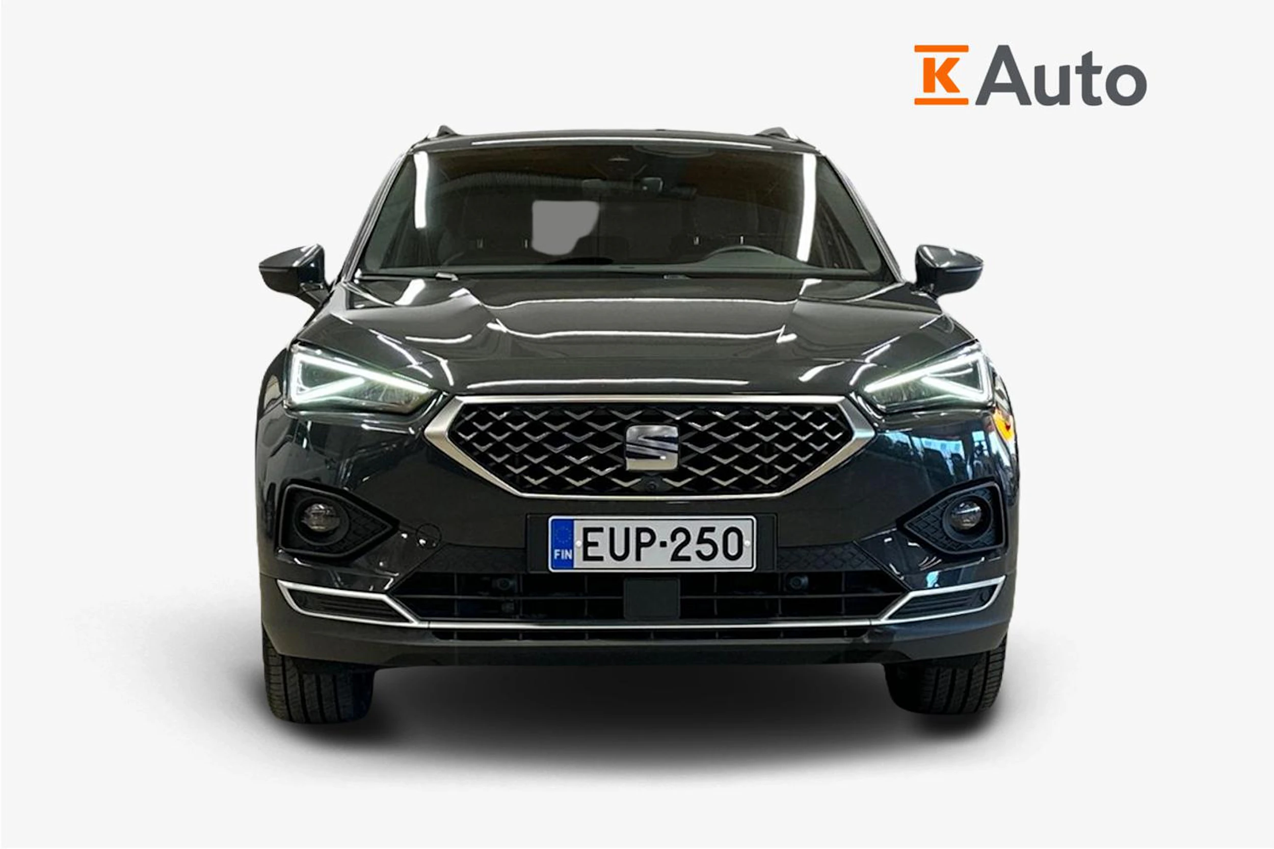harmaa SEAT Tarraco 2023 kuva 5.