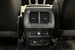 harmaa SEAT Tarraco 2023 kuva 16.