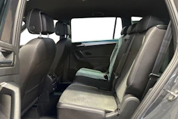 harmaa SEAT Tarraco 2023 kuva 8.