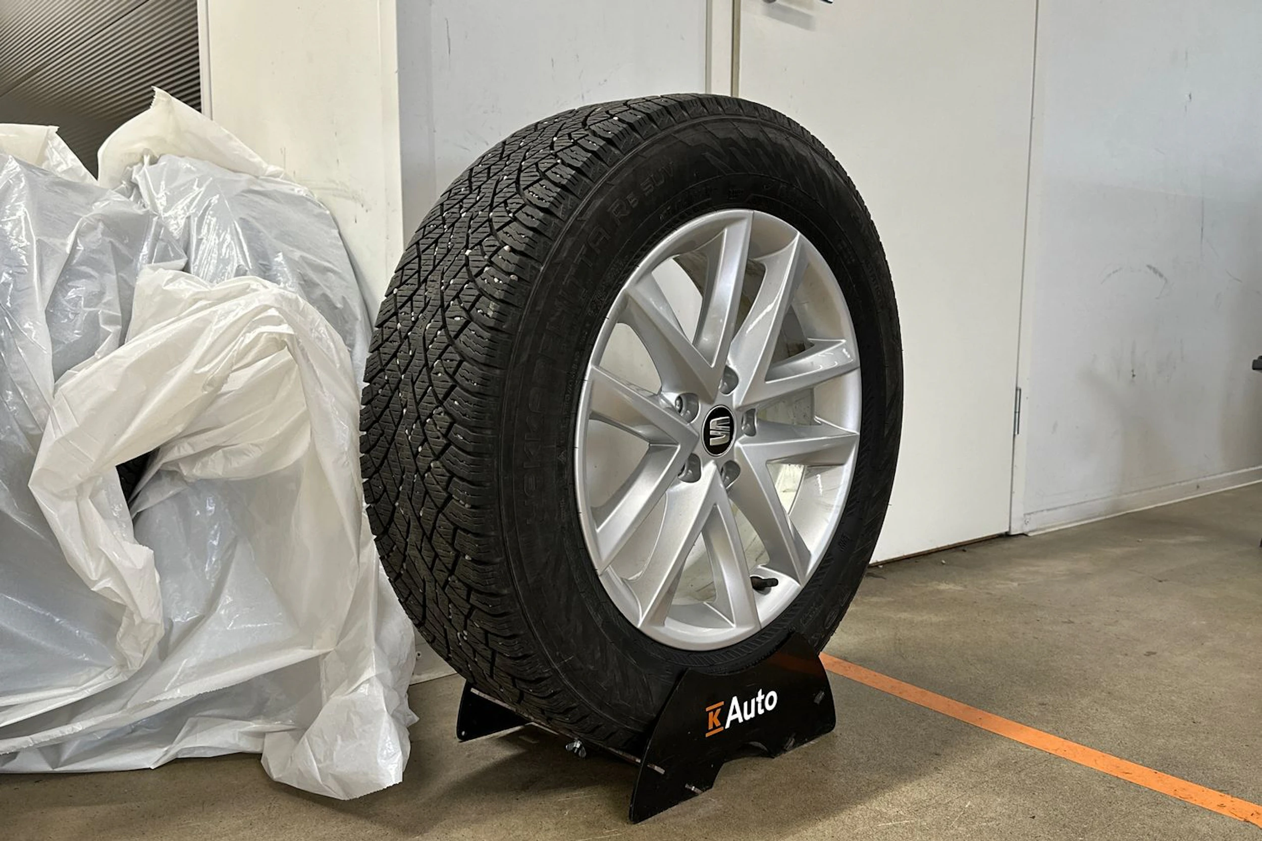harmaa SEAT Tarraco 2023 kuva 10.