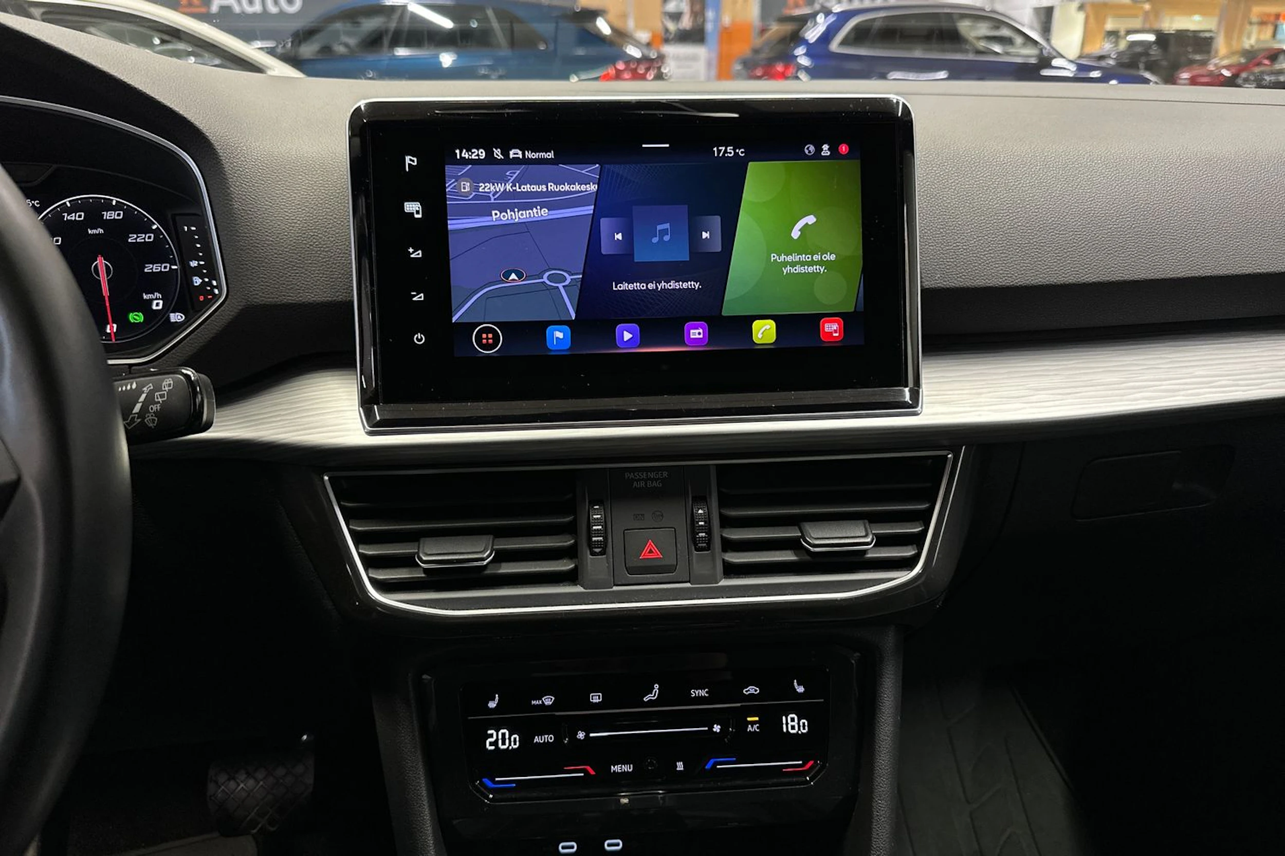 harmaa SEAT Tarraco 2023 kuva 18.