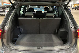 harmaa SEAT Tarraco 2023 kuva 26.