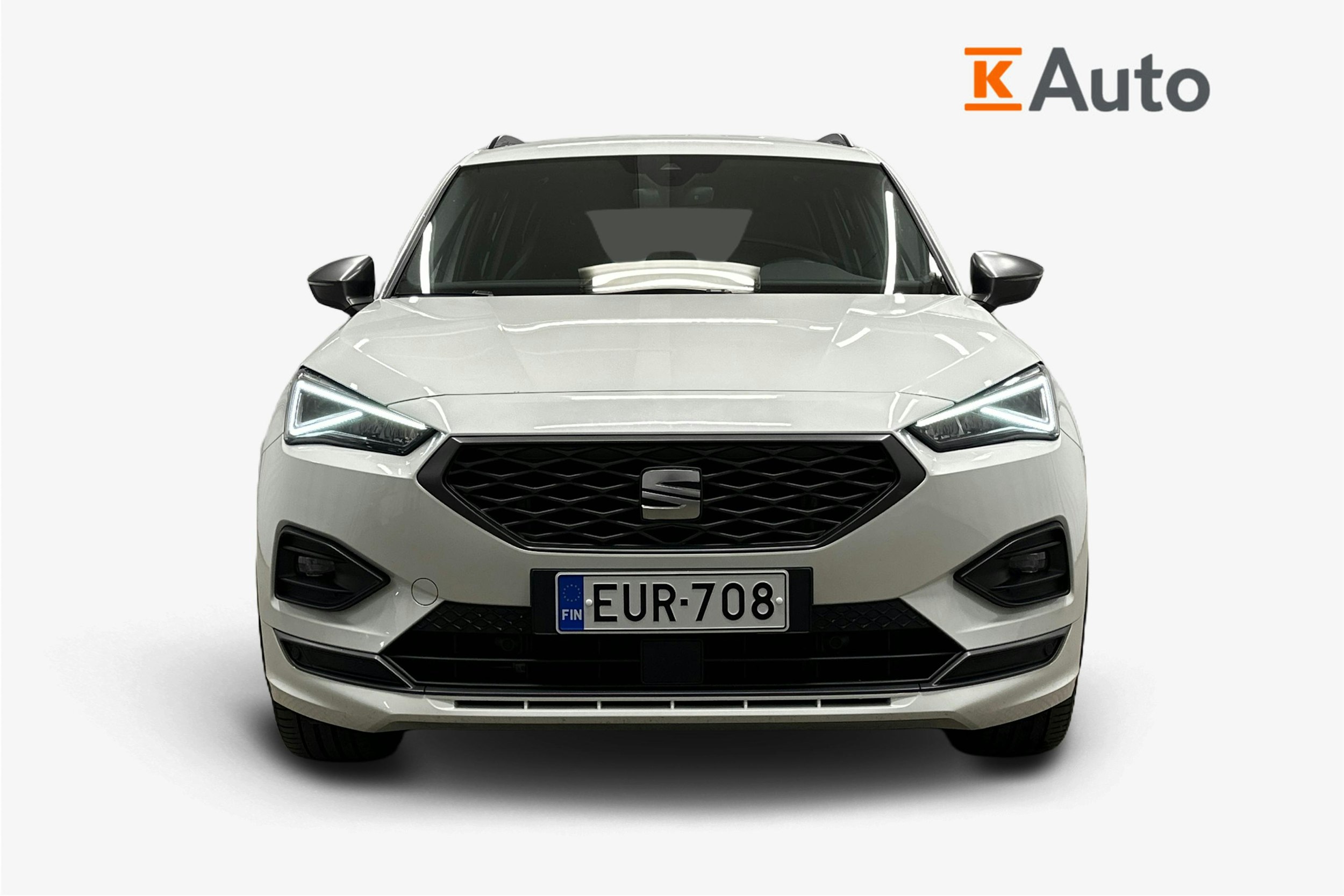valkoinen SEAT Tarraco 2023 kuva 5.