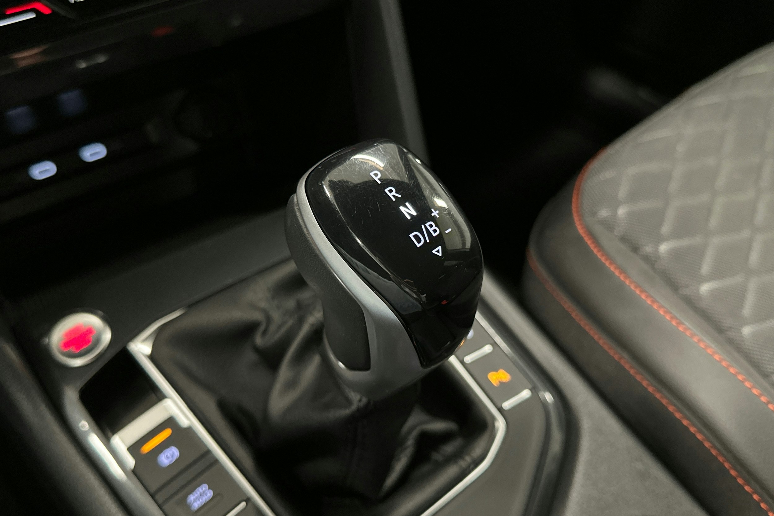 valkoinen SEAT Tarraco 2023 kuva 31.