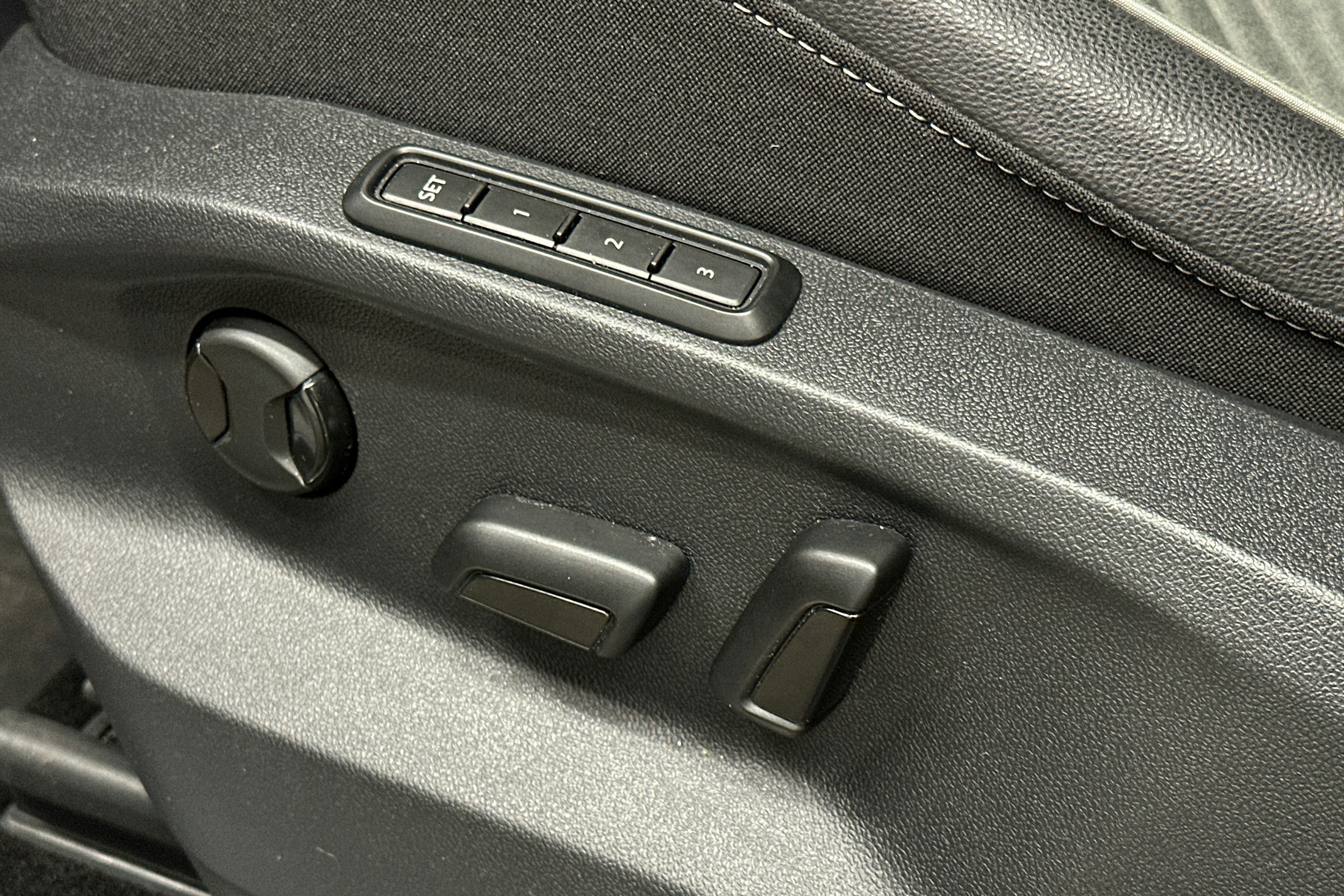 punainen SEAT Tarraco 2023 kuva 15.