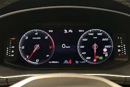 punainen SEAT Tarraco 2023 kuva 22.