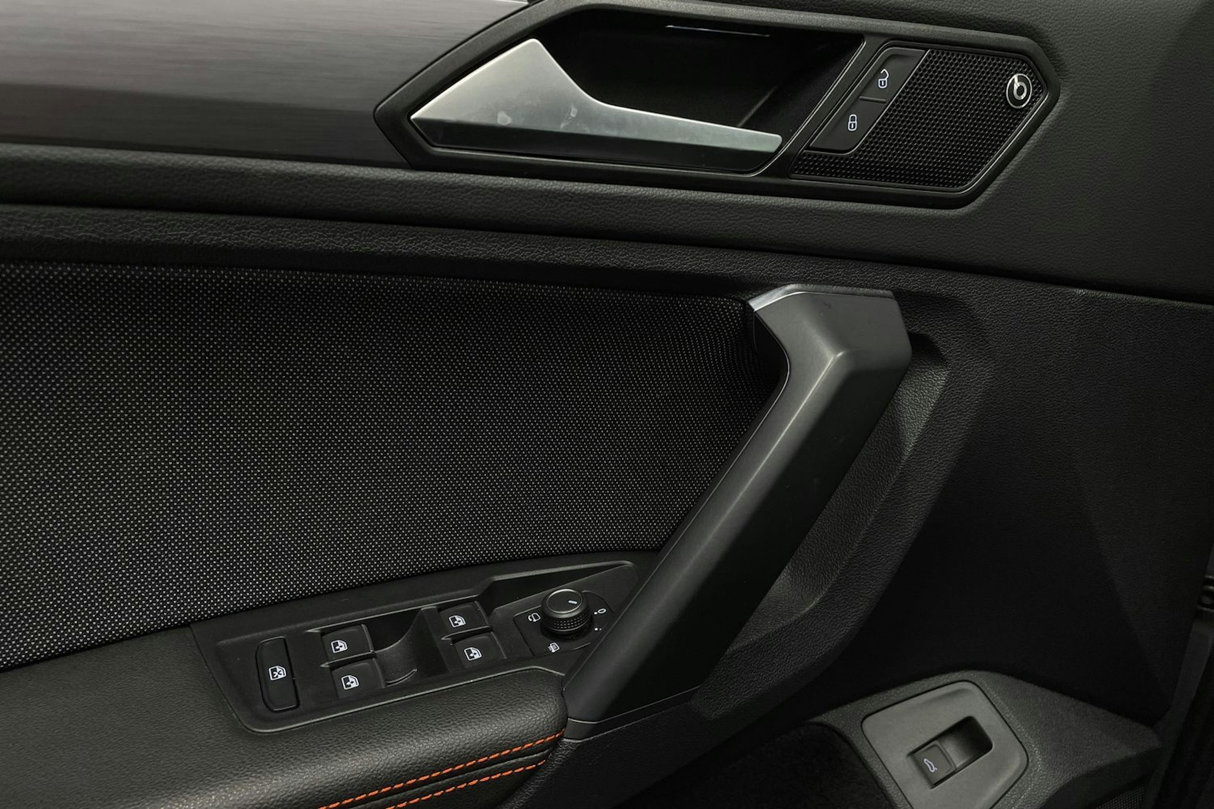 met. harmaa SEAT Tarraco 2024 kuva 29.