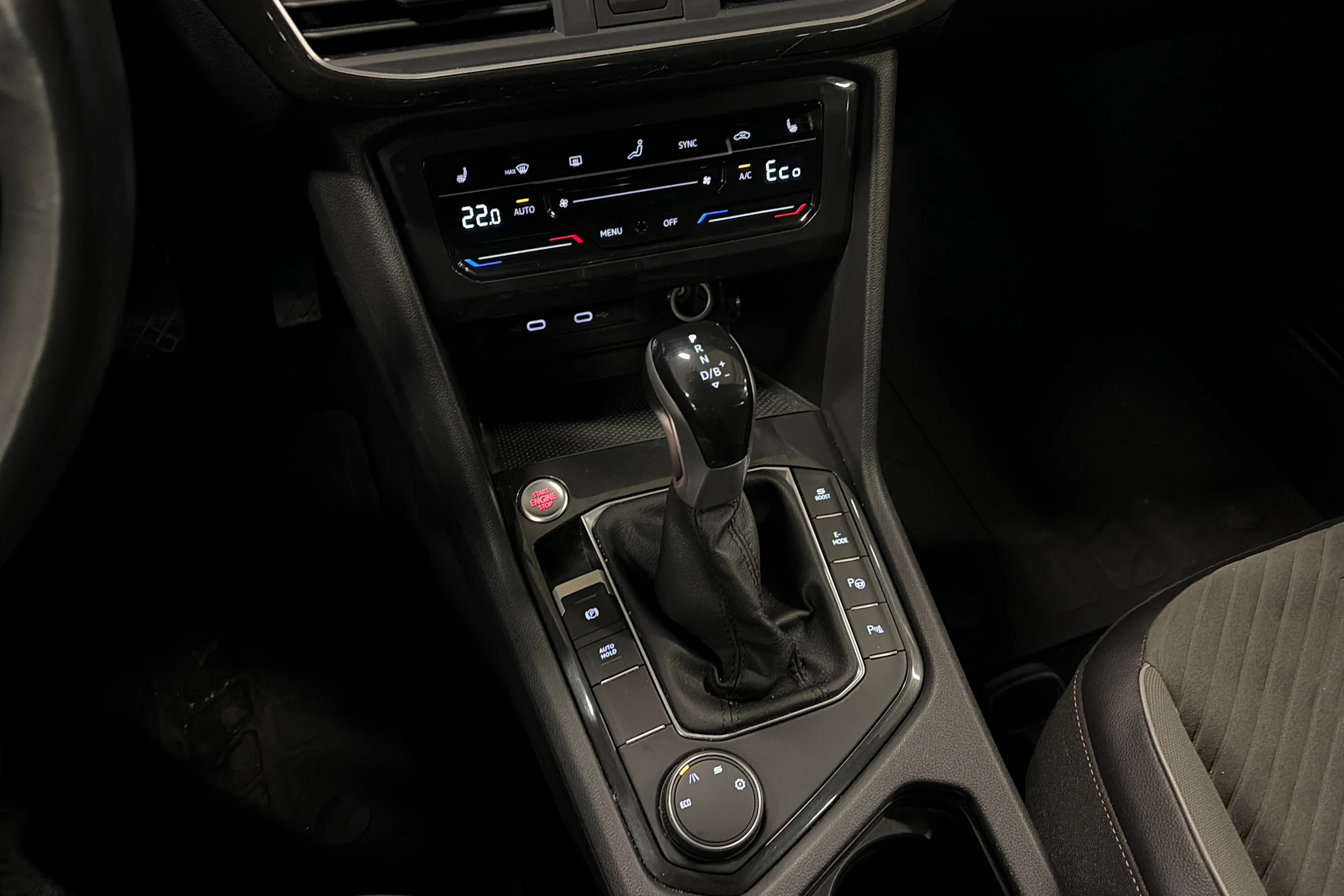 harmaa SEAT Tarraco 2024 kuva 6.