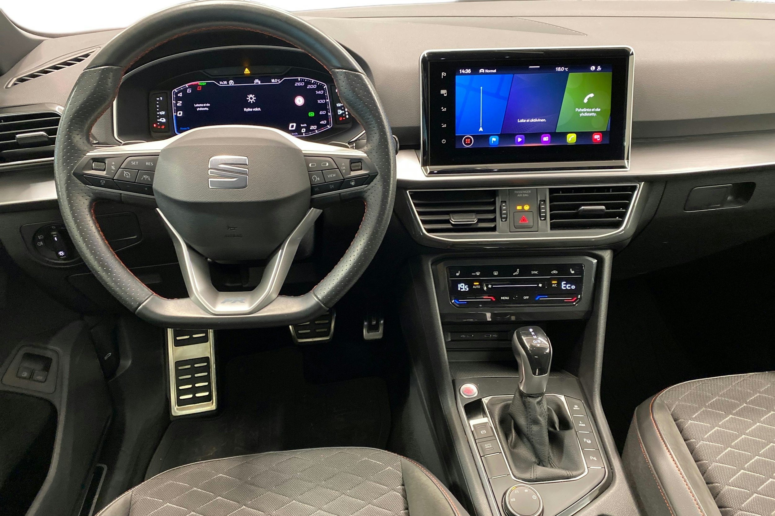 harmaa SEAT Tarraco 2024 kuva 9.