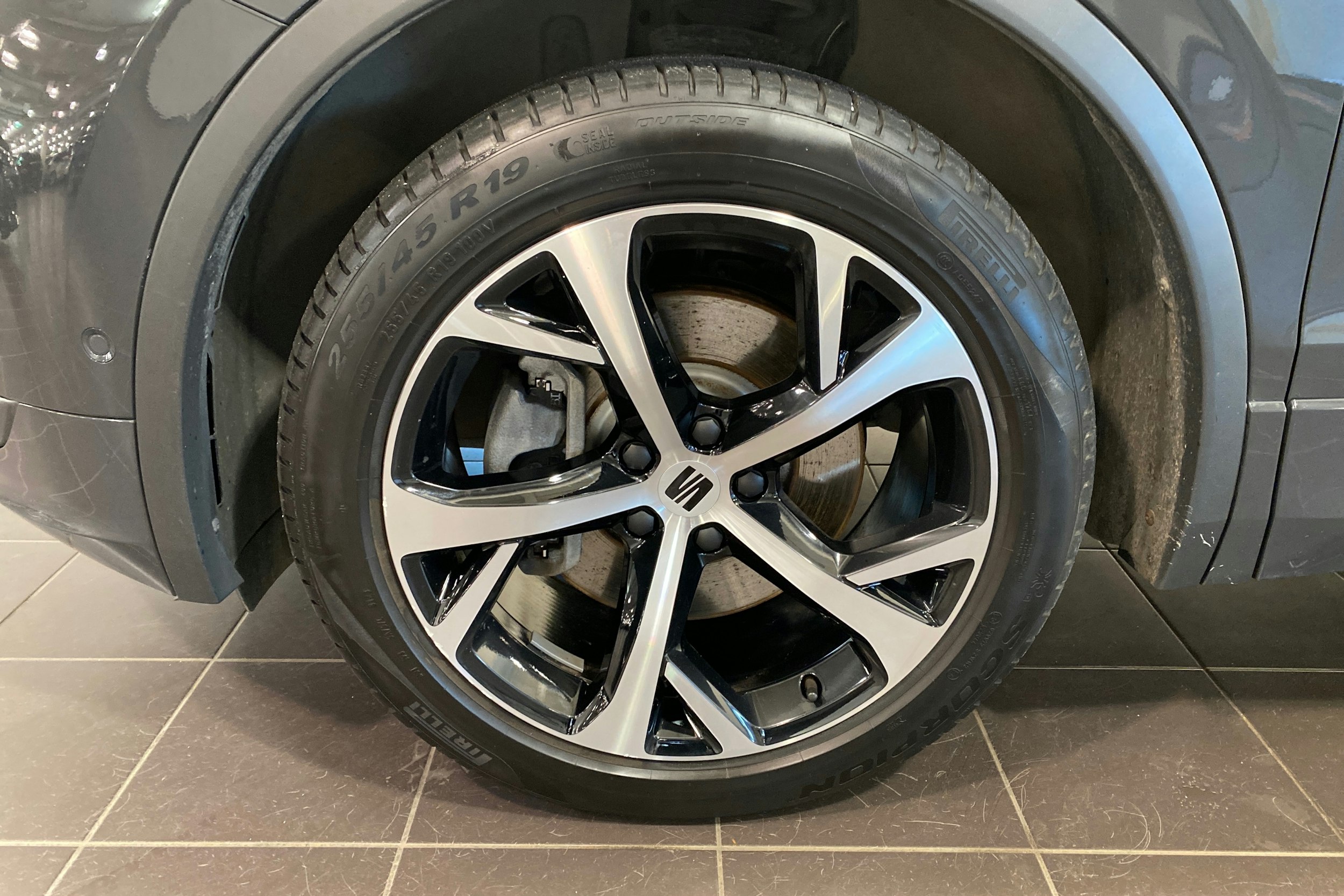 harmaa SEAT Tarraco 2024 kuva 11.