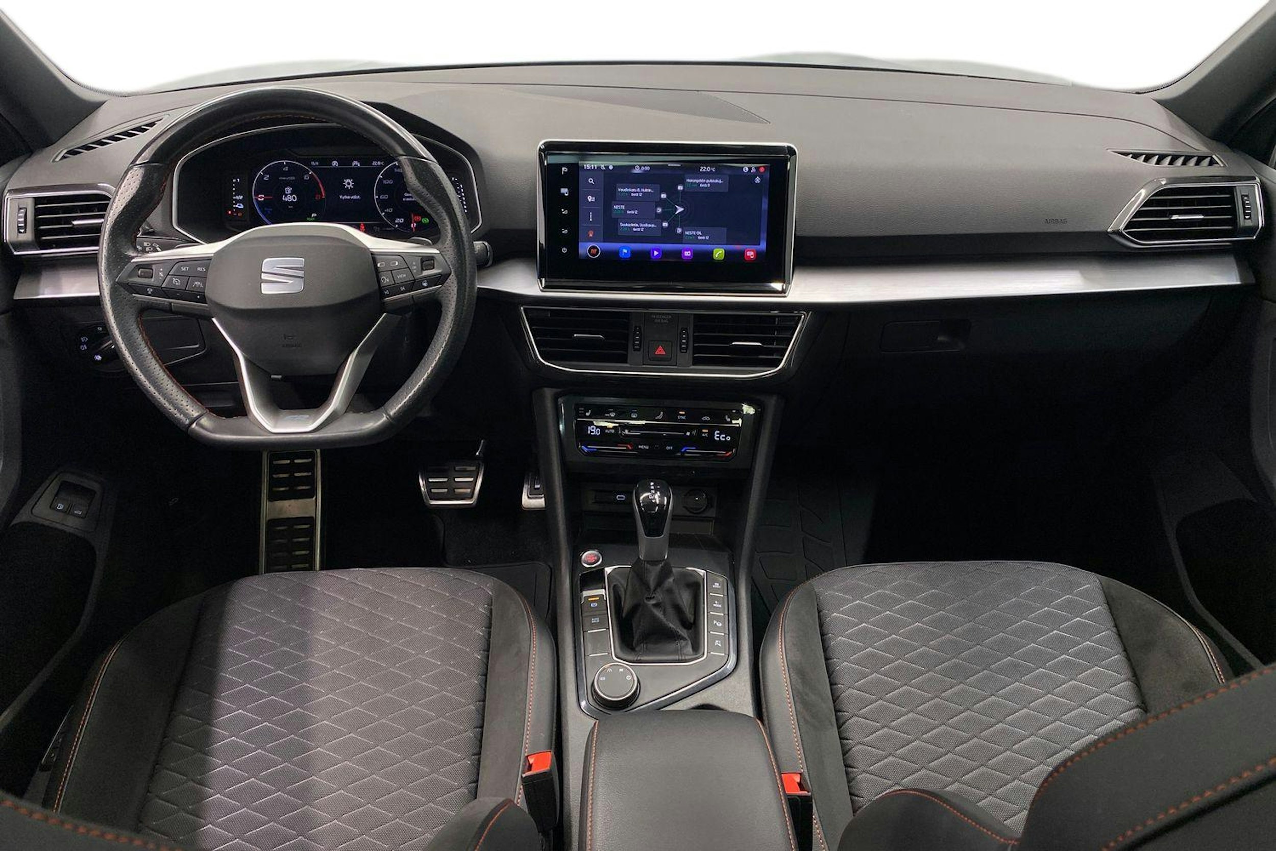 harmaa SEAT Tarraco 2024 kuva 9.